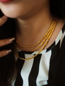 woman, necklace, accessory, gold, fashion, jewelry, girl, portrait